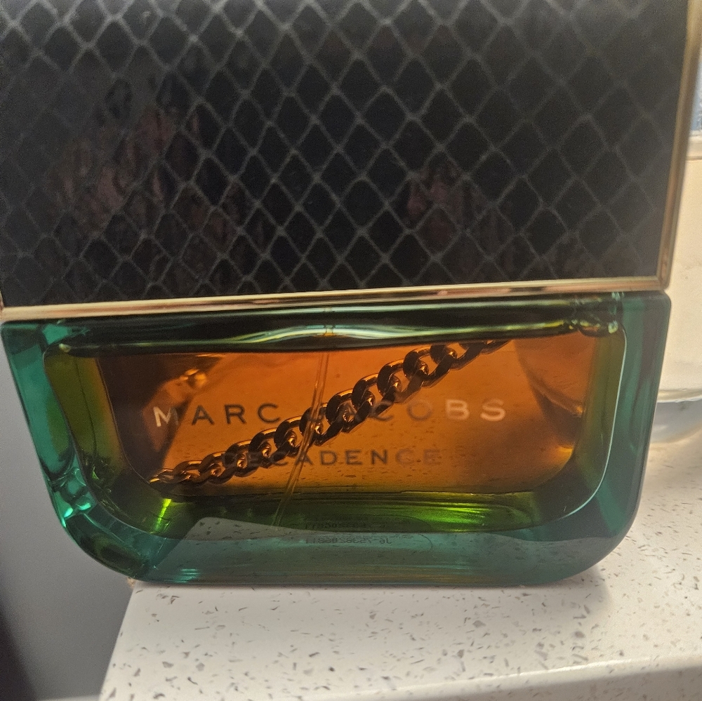 Marc Jacobs Decadence